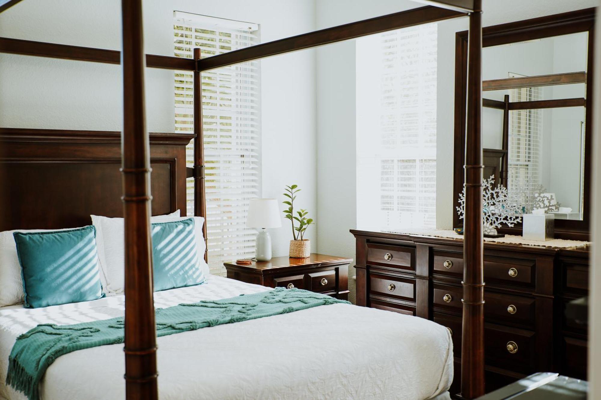 Shangri-La Boutique Bed & Breakfast West Bay Zewnętrze zdjęcie